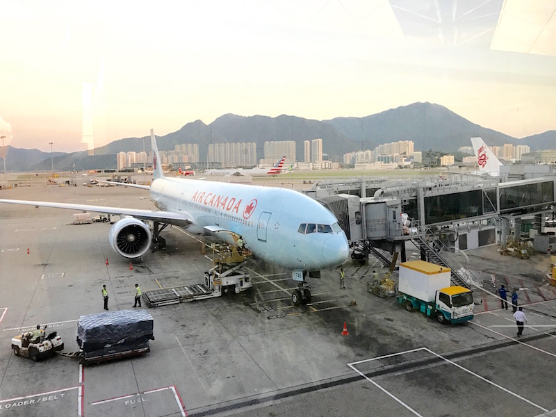 Flight Review Air Canada 777 Business Class Hong Kong