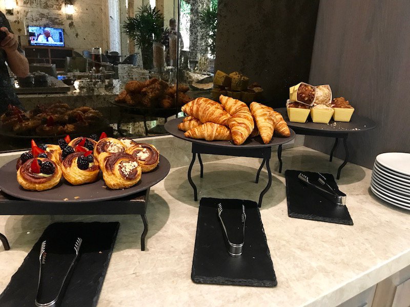Continental Breakfast - Pastries 