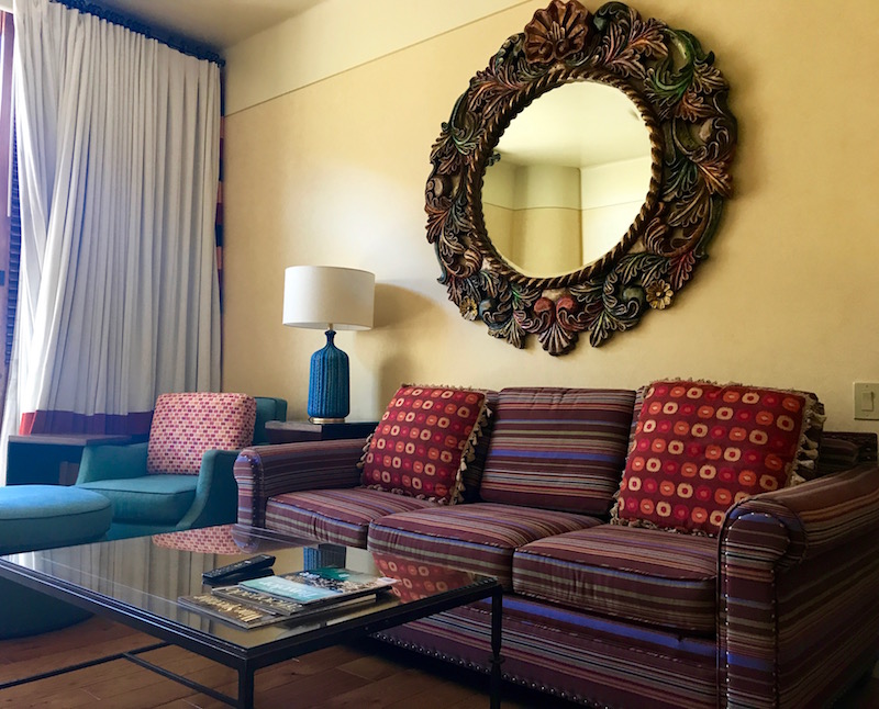 Four Seasons Resort Scottsdale One-Bedroom Suite Living Room 