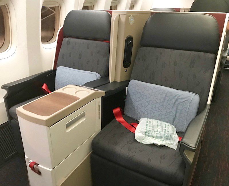 Turkish Airlines Boeing 777 Business Class Seats