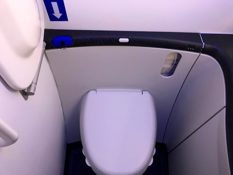 United Airlines Boeing 787 Business Class Lavatory 