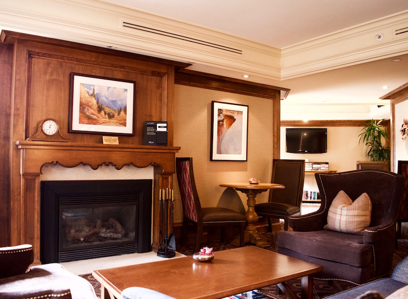 Fairmont Chateau Whistler Gold Floor Lounge