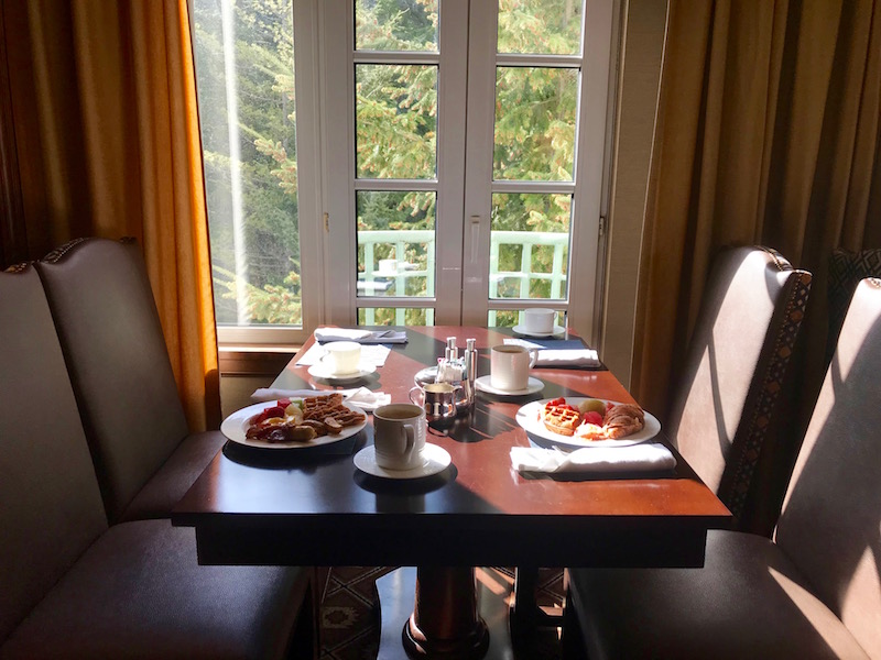 Fairmont Chateau Whistler Gold Floor Lounge Breakfast With A View