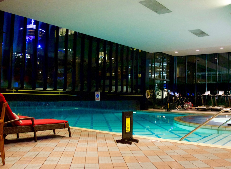 Four Seasons Hotel Vancouver Indoor/Outdoor Pool